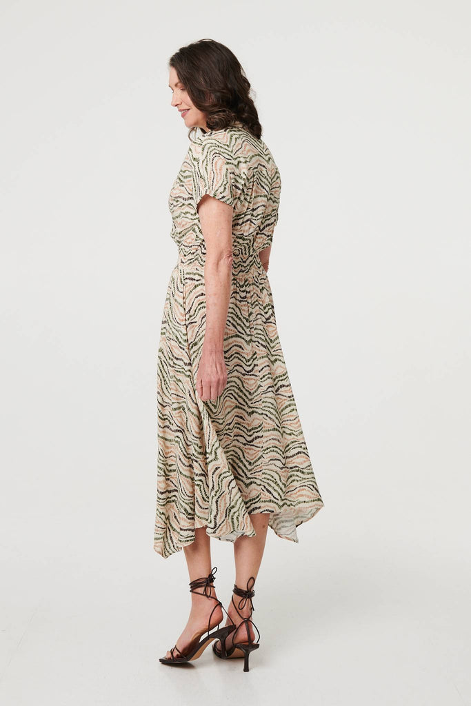 Printed Short Sleeve Shirred Midi Dress
