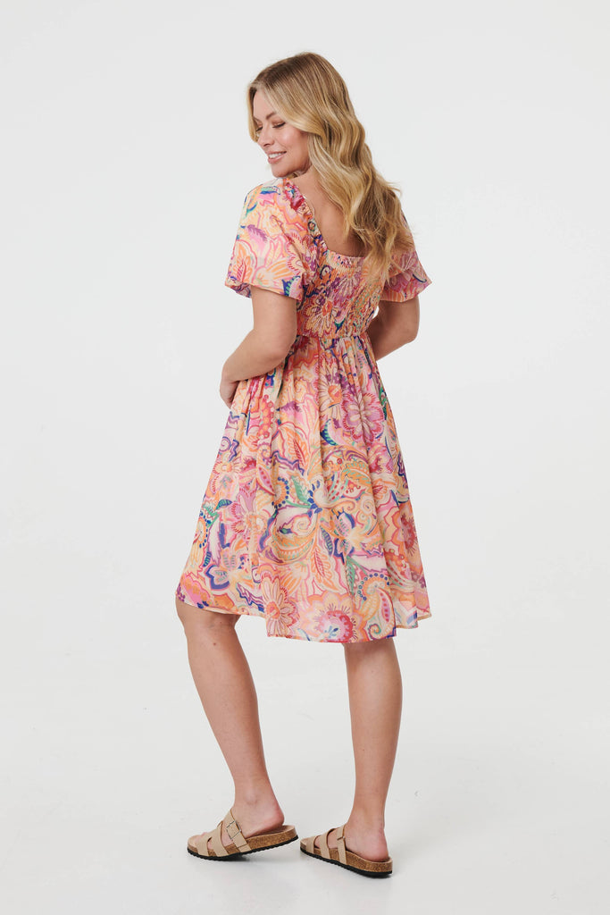 Abstract Ruched Empire Knee Length Dress