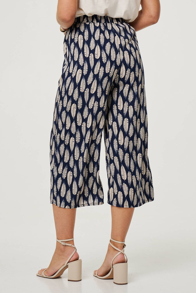 Leaf Print Cropped Wide Leg Trousers
