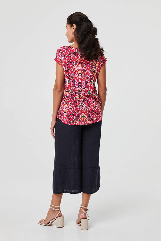 Printed Lace Trim Cap Sleeve Blouse