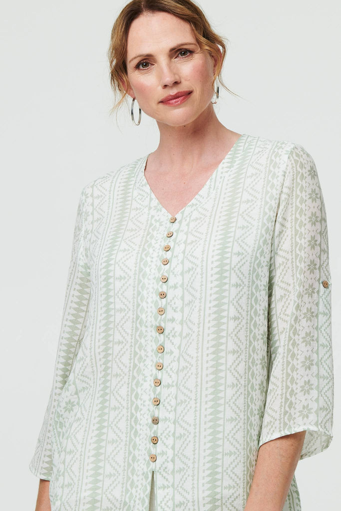 Printed Button Front Curve Hem Blouse