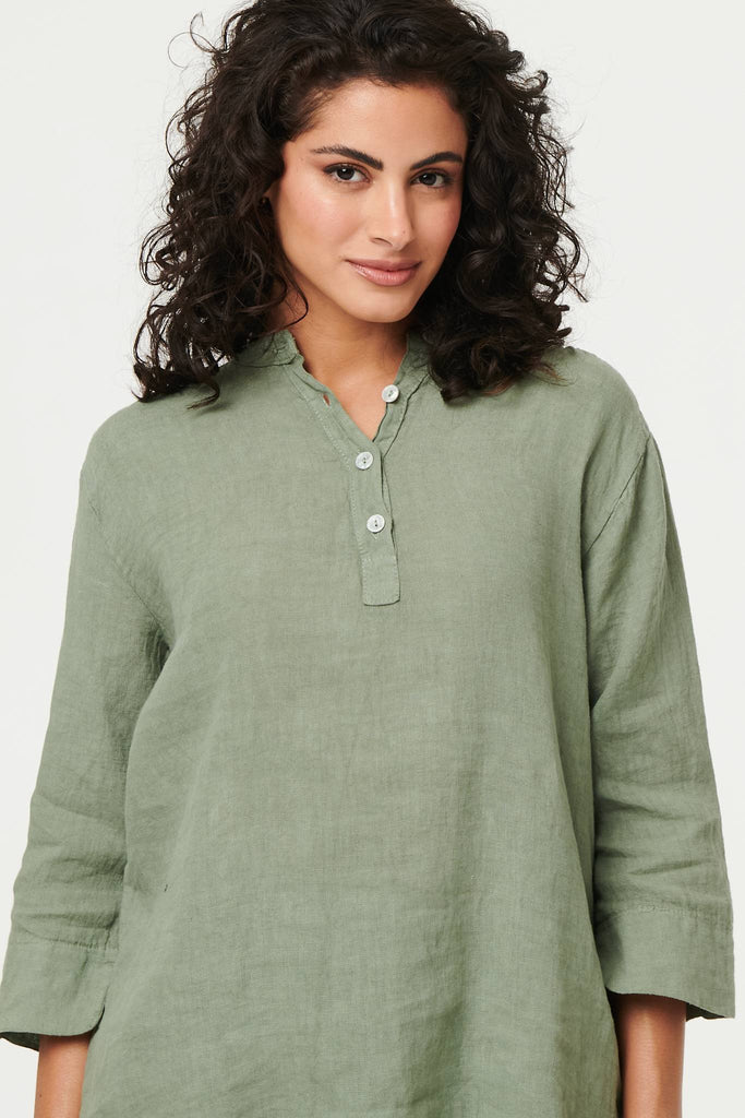 Relaxed 3/4 Sleeve Button Neck Blouse
